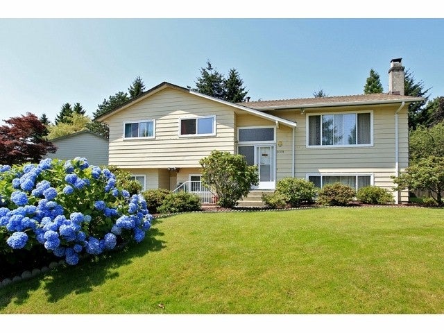 9309 127A ST - Queen Mary Park Surrey House/Single Family, 5 Bedrooms (F1402796)