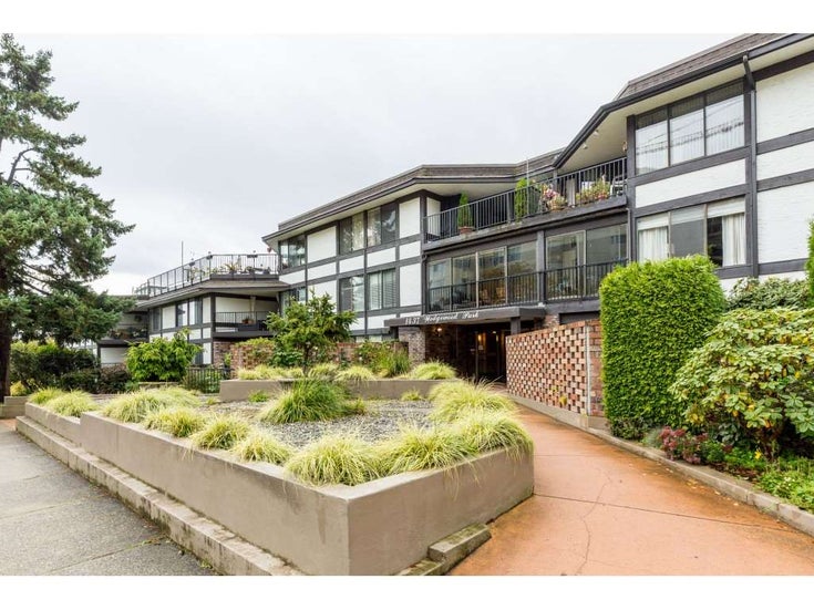 303 1437 FOSTER STREET - White Rock Apartment/Condo for sale, 2 Bedrooms (R2411642)