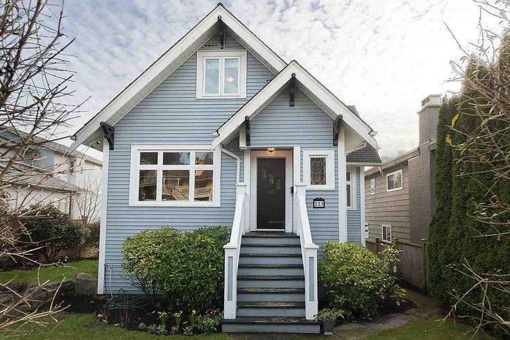 223 E 28TH STREET - Upper Lonsdale House/Single Family for sale, 4 Bedrooms (R2032342)