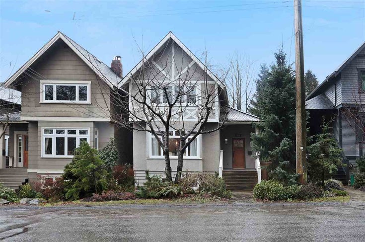 821 RIDGEWAY AVENUE - Central Lonsdale House/Single Family for sale, 4 Bedrooms (R2143663)