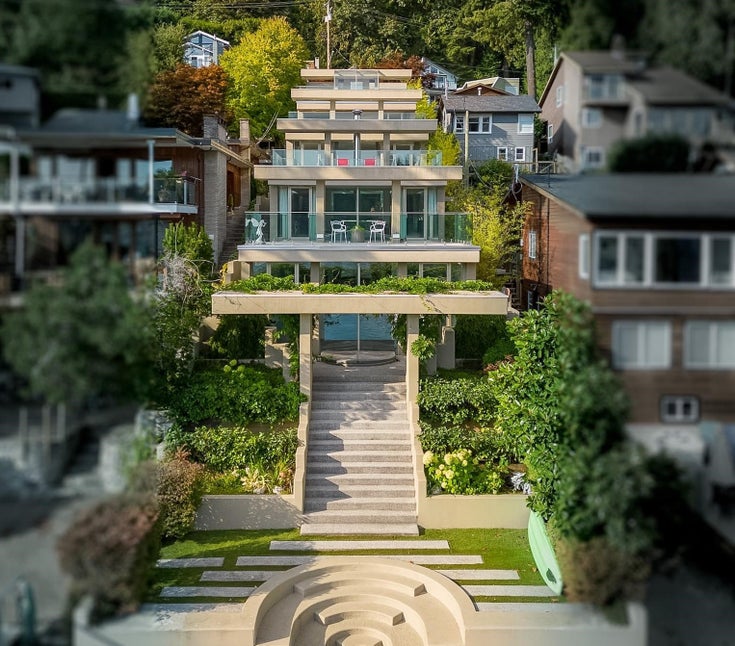 2724 Panorama Drive - Deep Cove Single Family Residence for Sale, 3 Bedrooms (R3029858)