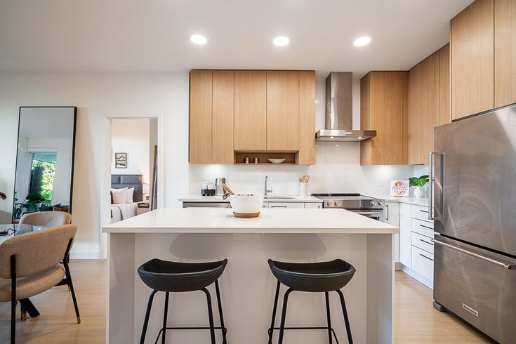 103 - 5460 Broadway - Brentwood Park Apartment/Condo for Sale, 2 Bedrooms (R3047710)