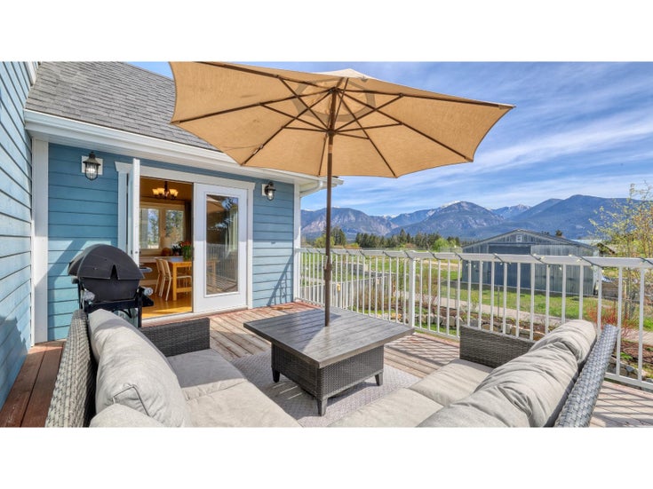 1371 CANTERBURY WAY - Invermere House for sale, 6 Bedrooms (2476897)
