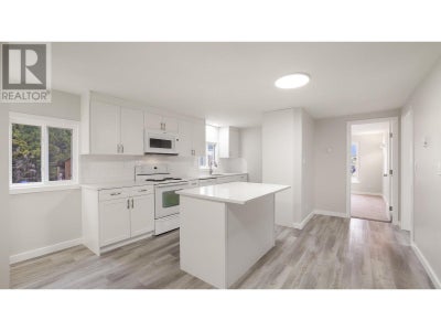 4775 Wood Lane Unit# 26 - Windermere Manufactured Home for Sale, 3 Bedrooms (10347988)