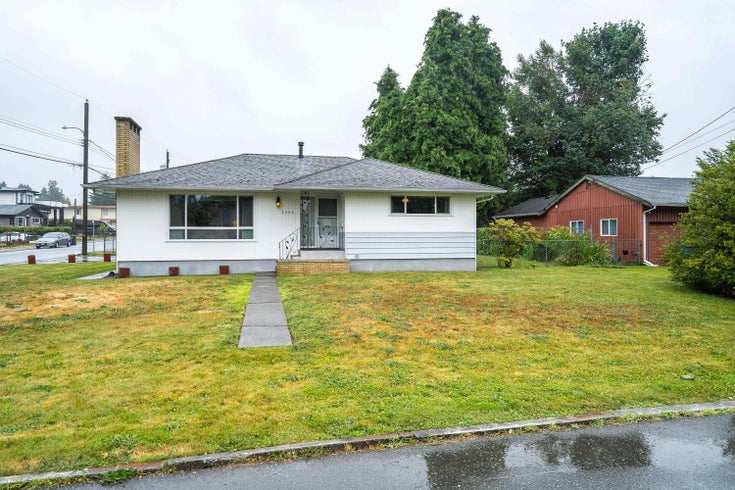 2084 Hollyberry Court - Central Abbotsford Single Family Residence for Sale, 5 Bedrooms (R3026534)