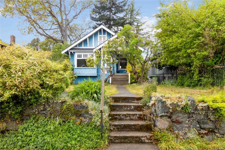 1020 Chamberlain St - Vi Fairfield East Single Family Residence for Sale, 2 Bedrooms (996880)