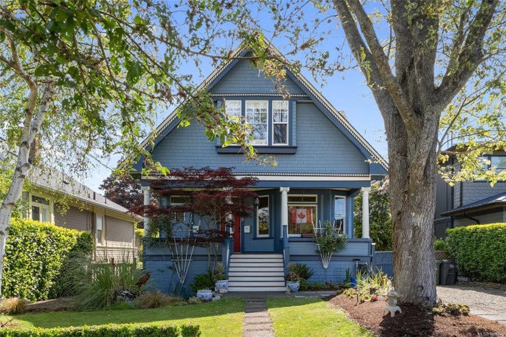 615 Harbinger Ave - Vi Fairfield West Triplex for Sale, 6 Bedrooms (1000316)