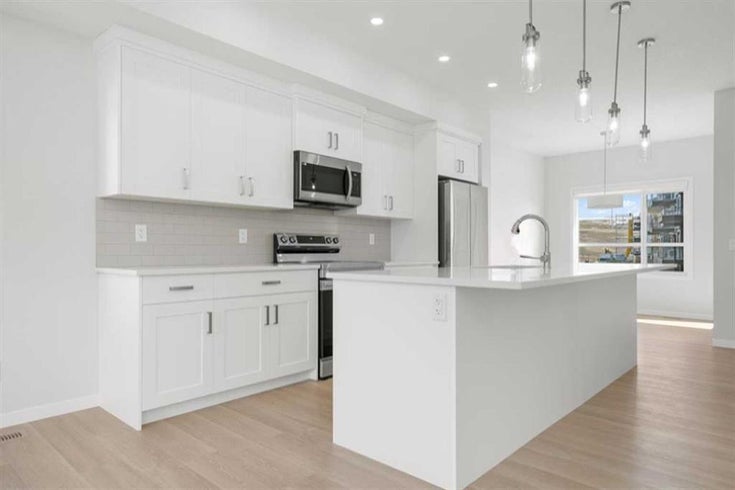 30 Cranbrook Gardens SE - Cranston Row/Townhouse for Sale, 3 Bedrooms (A2236747)