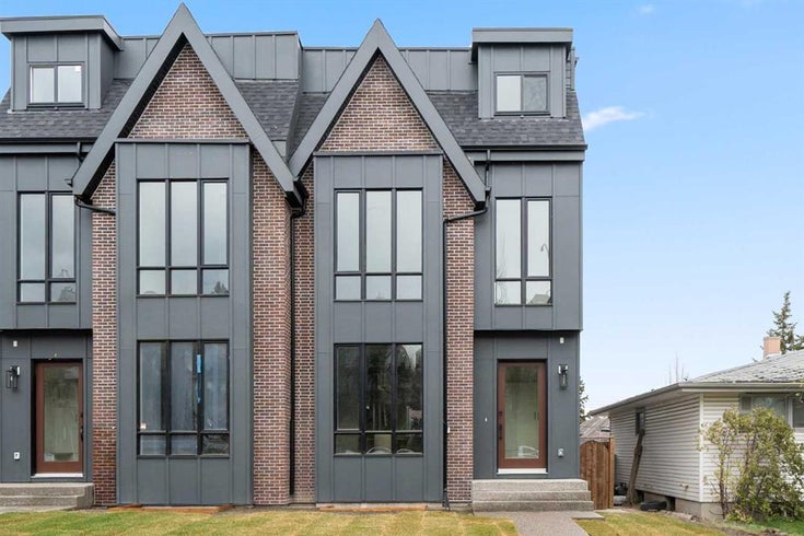 2106 29 Avenue SW - Richmond Semi Detached (Half Duplex), 5 Bedrooms (A2205022)
