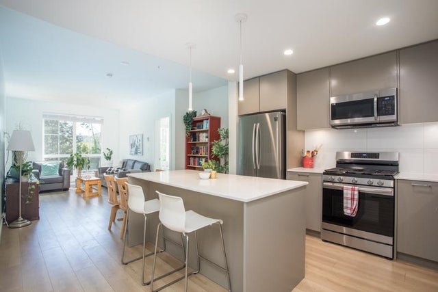 201 - 8327 201 St Street - Willoughby Heights Apartment/Condo for Sale, 3 Bedrooms (R2966546)