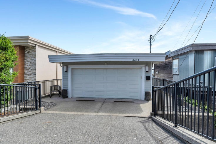 15364 Victoria Avenue - White Rock Single Family Residence for Sale, 5 Bedrooms (R3023484)