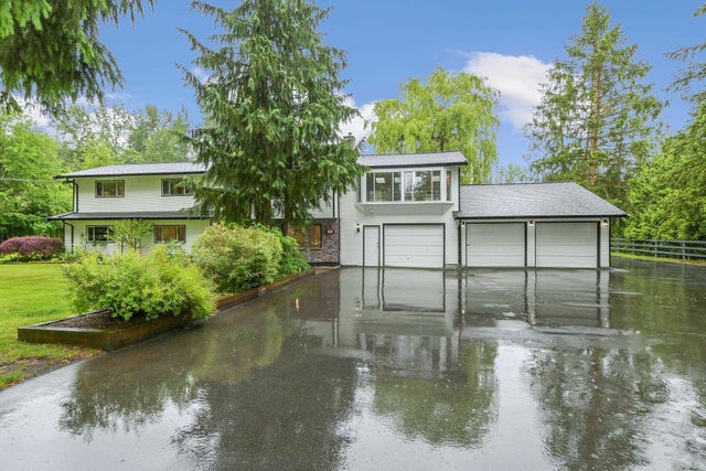 148 Clovermeadow Crescent - Salmon River Single Family Residence for Sale, 5 Bedrooms (R3044863)