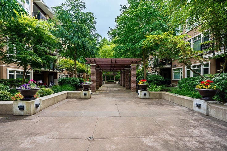 309 - 1975 154 Street - King George Corridor Apartment/Condo for Sale, 2 Bedrooms (R3062048)