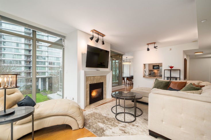 305 1680 BAYSHORE DRIVE - Coal Harbour Apartment/Condo for sale, 2 Bedrooms (R2925554)