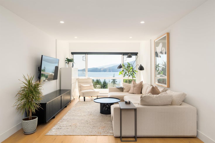 438 Crosscreek Road - Lions Bay Townhouse for Sale, 2 Bedrooms (R3006525)