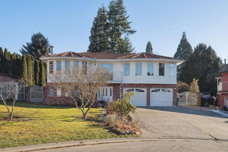 8710 151 Street - Bear Creek Green Timbers Single Family Residence for Sale, 5 Bedrooms (R3018293)