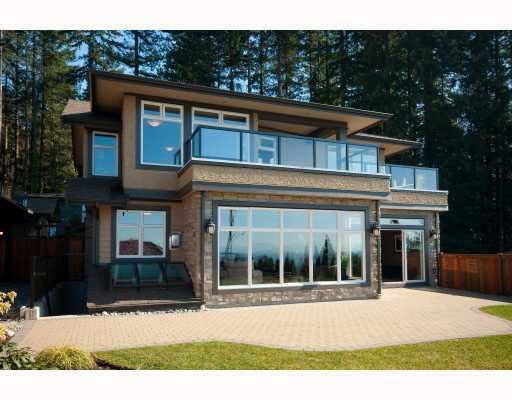 4250 Prospect Road - Upper Delbrook House/Single Family for sale, 6 Bedrooms (V812839)