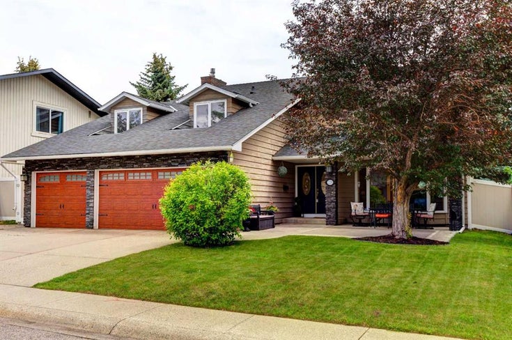 220 Lake Moraine Place SE - Lake Bonavista Detached, 4 Bedrooms (A2234770)
