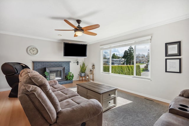 21247 94b Avenue - Walnut Grove Single Family Residence for Sale, 4 Bedrooms (R2979712)