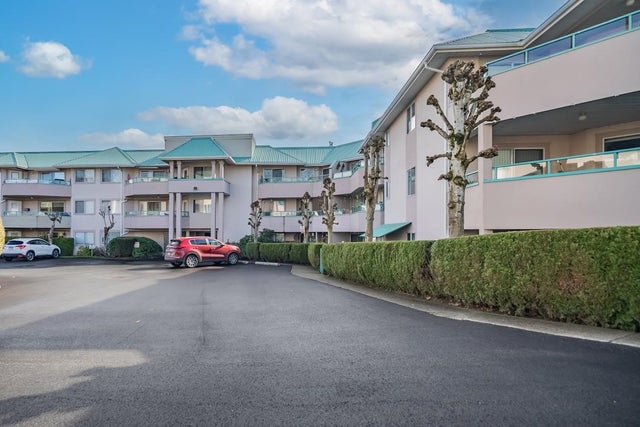 122 - 33175 Old Yale Road - Central Abbotsford Apartment/Condo for Sale, 2 Bedrooms (R2980686)
