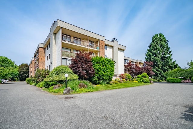1206 - 45650 Mcintosh Drive - Chilliwack Proper South Apartment/Condo for Sale, 2 Bedrooms (R3011858)