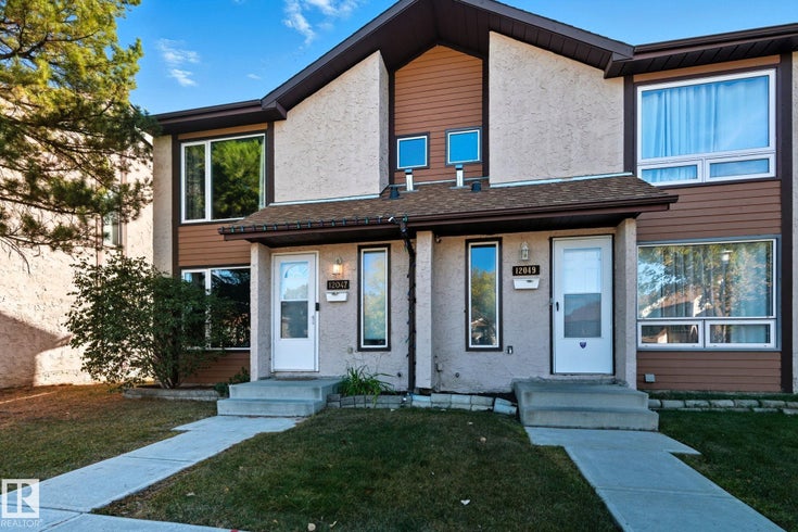 12047 162 AV NW - Dunluce Duplex for Sale, 3 Bedrooms (E4459993)