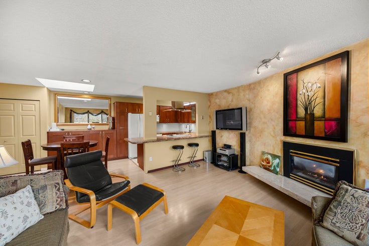 401 - 1414 W 73rd Avenue - Marpole Apartment/Condo for Sale, 2 Bedrooms (R2974073)