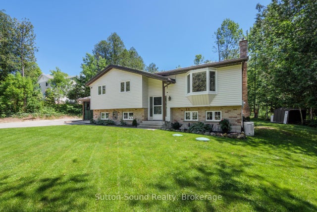 222416 Derby Keppel Townline - Georgian Bluffs Detached for Sale, 3 + 2 Bedrooms (X12266515)