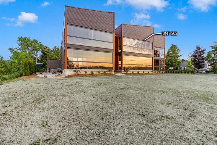 202 - 535 Isaac Street - South Bruce Peninsula Common Element Condo for Sale, 3 Bedrooms (X12267607)