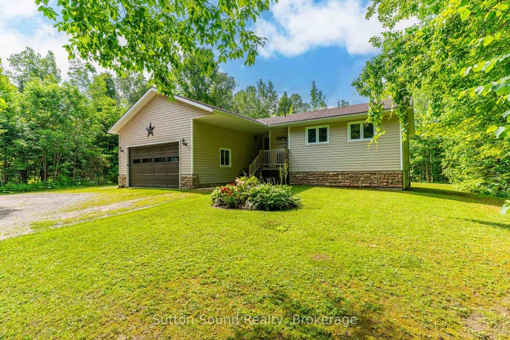 275 Centre Diagonal Road - South Bruce Peninsula Detached for Sale, 4 Bedrooms (X12276478)