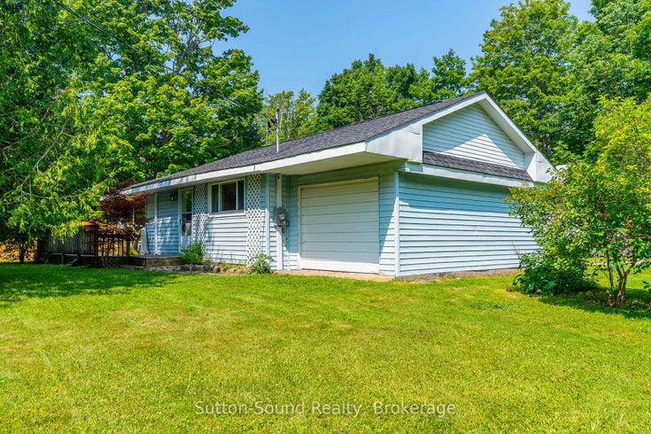 29 Avele Road - South Bruce Peninsula Detached for Sale, 2 Bedrooms (X12288017)
