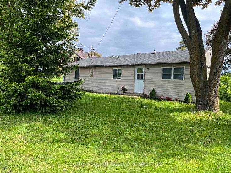 776225 Highway 10 Highway - Chatsworth Detached for Sale, 3 Bedrooms (X12304193)