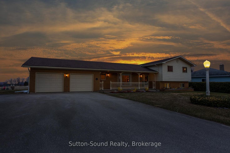 178463 Grey Rd 17 Road - Georgian Bluffs Detached for Sale, 3 + 1 Bedrooms (X12353385)