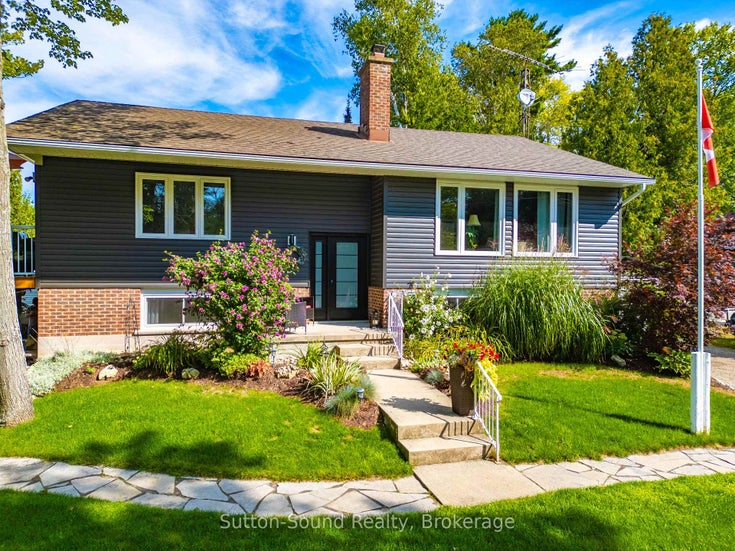 403 Simcoe Avenue - South Bruce Peninsula Detached for Sale, 3 + 1 Bedrooms (X12396640)