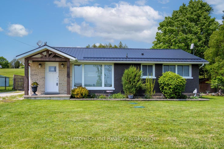 202093 21 Highway - Georgian Bluffs Detached for Sale, 3 + 1 Bedrooms (X12465707)