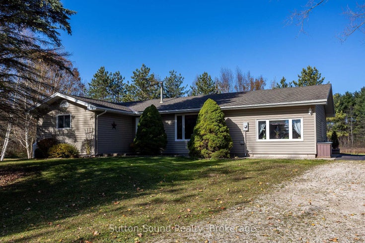143659 15 Side Road E - Meaford Rural Residential for Sale, 3 Bedrooms (X12489570)