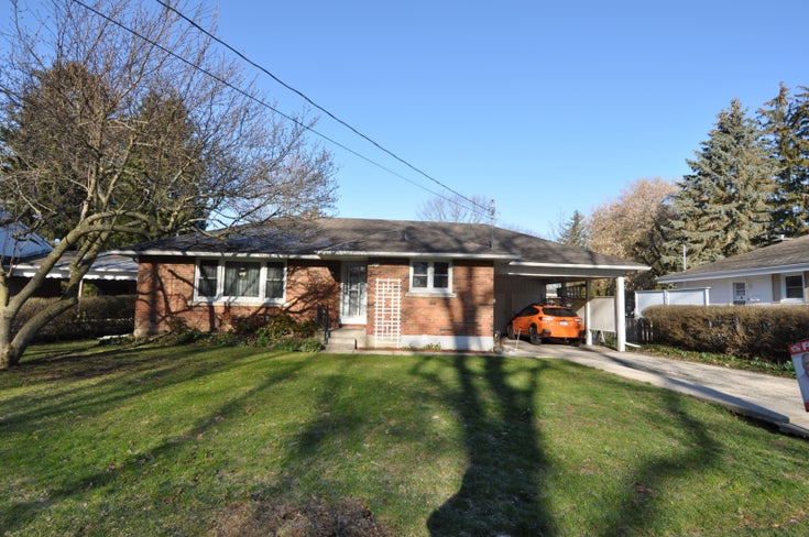 690 4th Avenue West, Owen Sound, ON. N4K 4V4 - Owen Sound Single Family, 3 Bedrooms (248630)