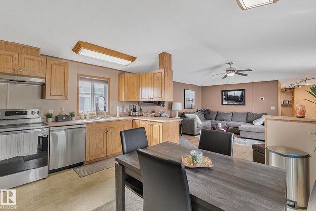 3407 Lakeview PT NW - Westview Village single-family-residence for Sale, 4 Bedrooms (E4454424)