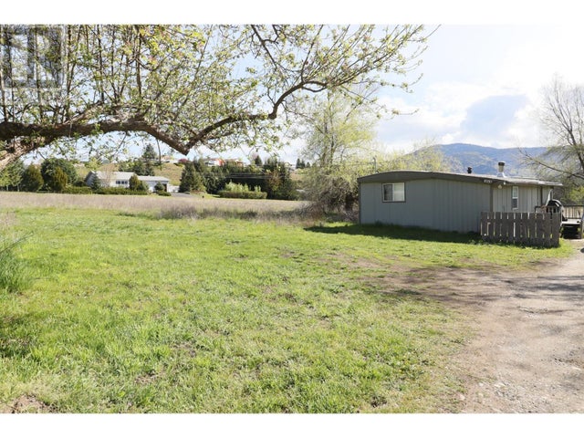 8390 OUTLOOK  Road - Grand Forks Manufactured Home for sale, 4 Bedrooms (2476546)