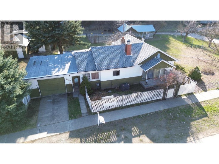 8267 Riverside Drive - Grand Forks House for Sale, 3 Bedrooms (10340193)