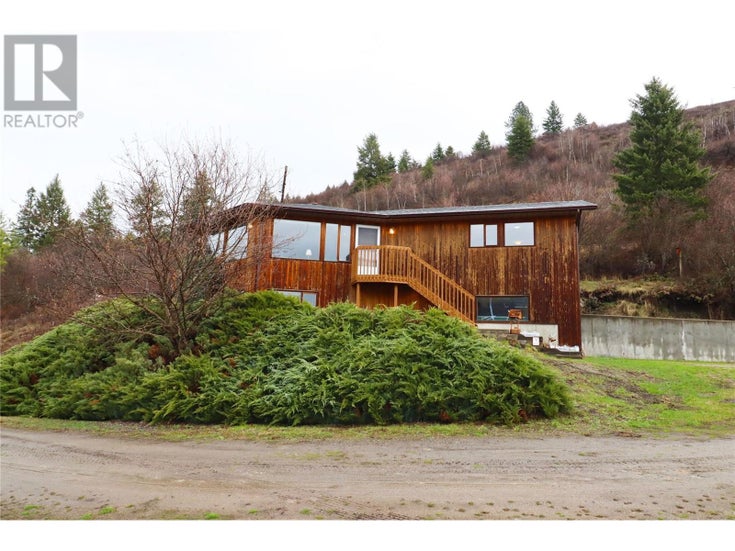 6750 DANSHIN VILLAGE Road - Grand Forks House for Sale, 2 Bedrooms (10342643)