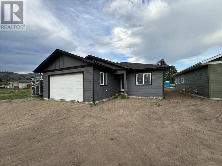 6070 19th Street - Grand Forks House for Sale, 3 Bedrooms (10343651)