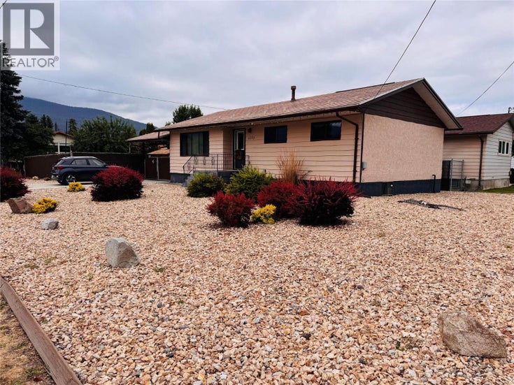 6773 14TH Street - Grand Forks House for Sale, 4 Bedrooms (10359420)