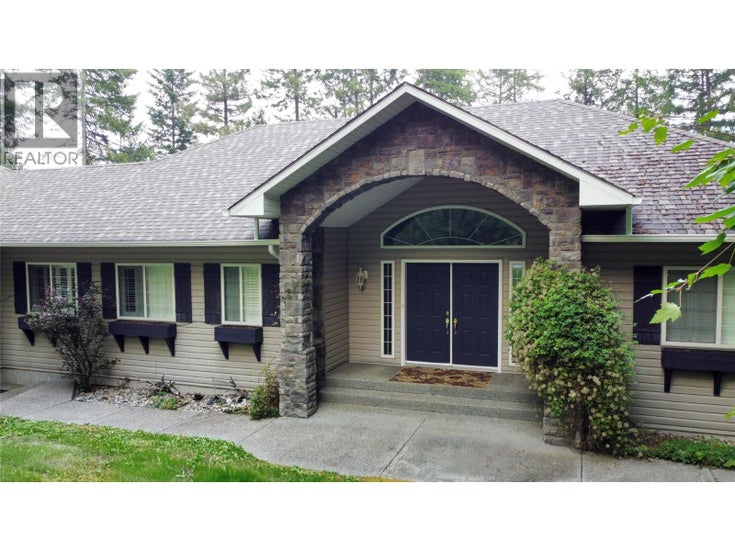 253 Chase Road - Christina Lake House for Sale, 4 Bedrooms (10362201)