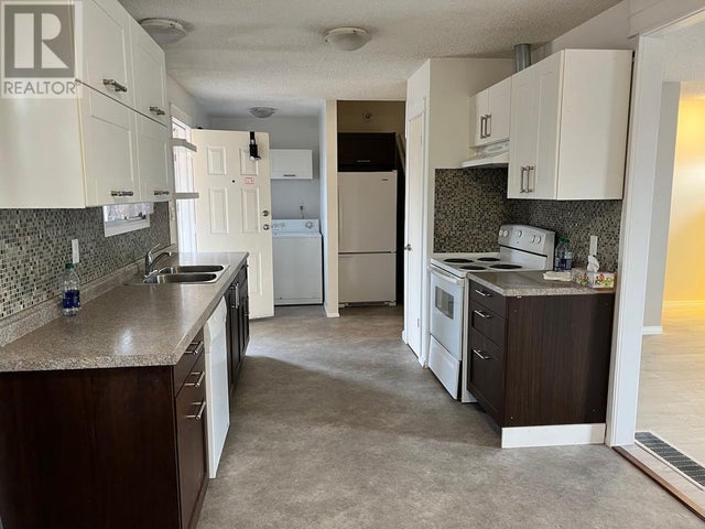330 McCurdy Road - Kelowna House for Sale, 5 Bedrooms (10341333)