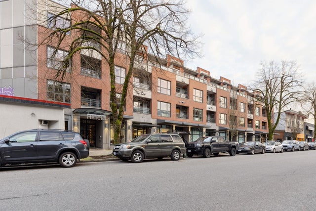 217 3456 COMMERCIAL STREET - Victoria VE Apartment/Condo for sale, 2 Bedrooms (R2957149)