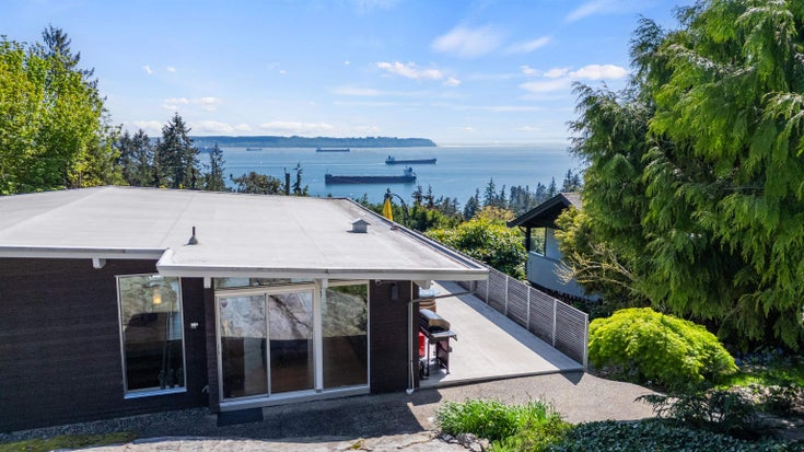 4045 Bayridge Avenue - Bayridge Single Family Residence for Sale, 6 Bedrooms (R3019676)