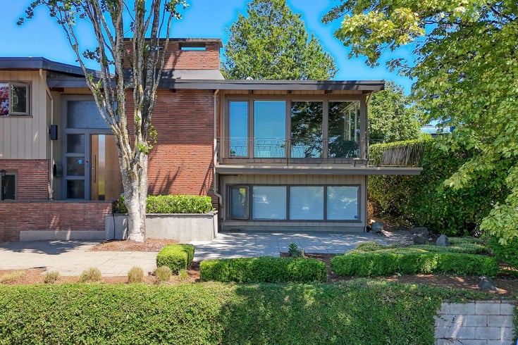 821 Jackson Crescent - The Heights NW Single Family Residence for Sale, 5 Bedrooms (R3024547)