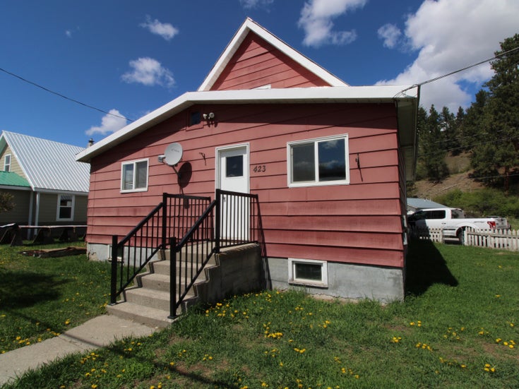 423 Similkameen Avenue - Princeton Single Family, 3 Bedrooms (189320)