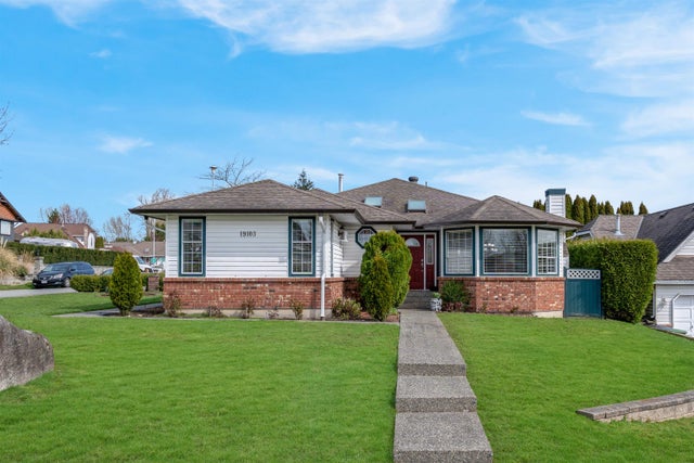 19103 Sundale Close - Cloverdale BC Single Family Residence for Sale, 3 Bedrooms (R2983292)